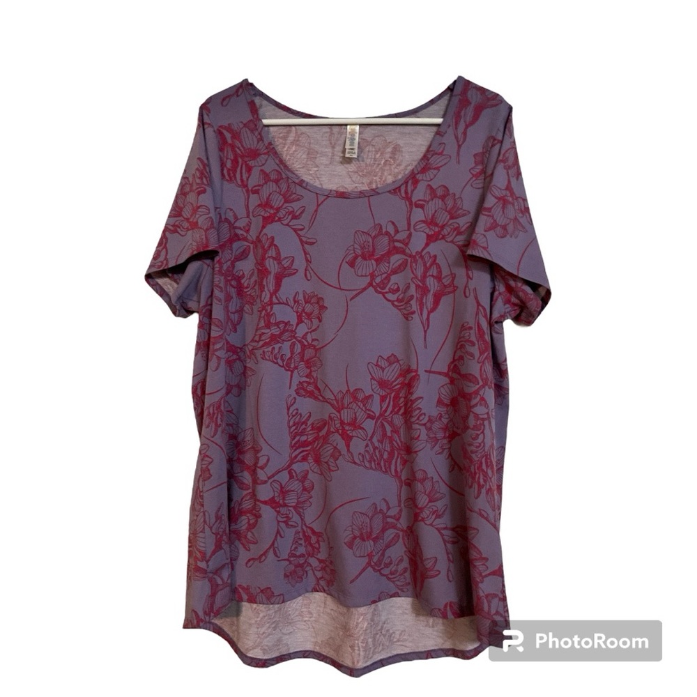 LuLaRoe Purple Floral Short Sleeve Tee